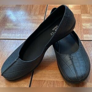 Hotter croc print flats